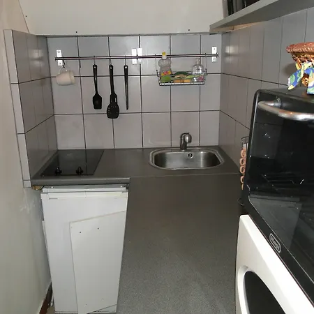 Apartment Appartement Le Louvre *